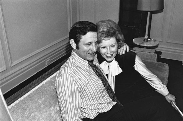 Marvella Bayh Memorial Scholarship at IU Medical School continues fight against breast cancer